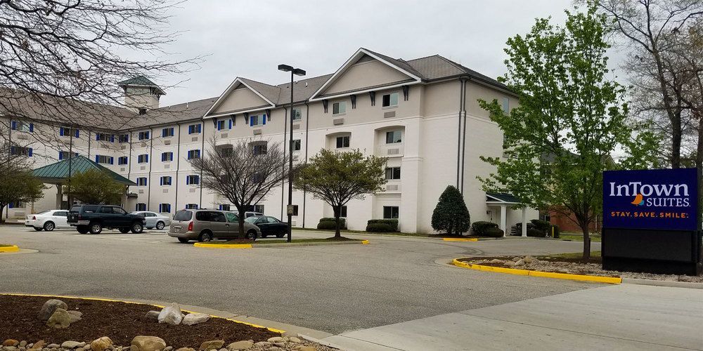 Crestwood Suites Of Newport News Zewnętrze zdjęcie